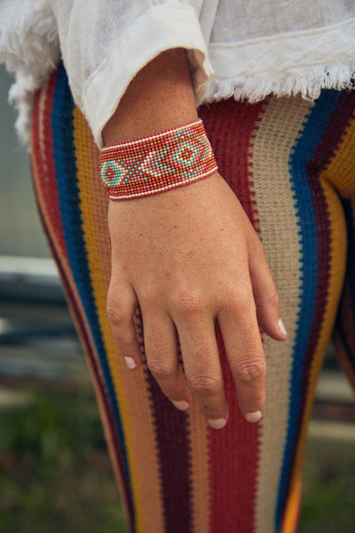 Golden Sunset: Beaded Bracelet