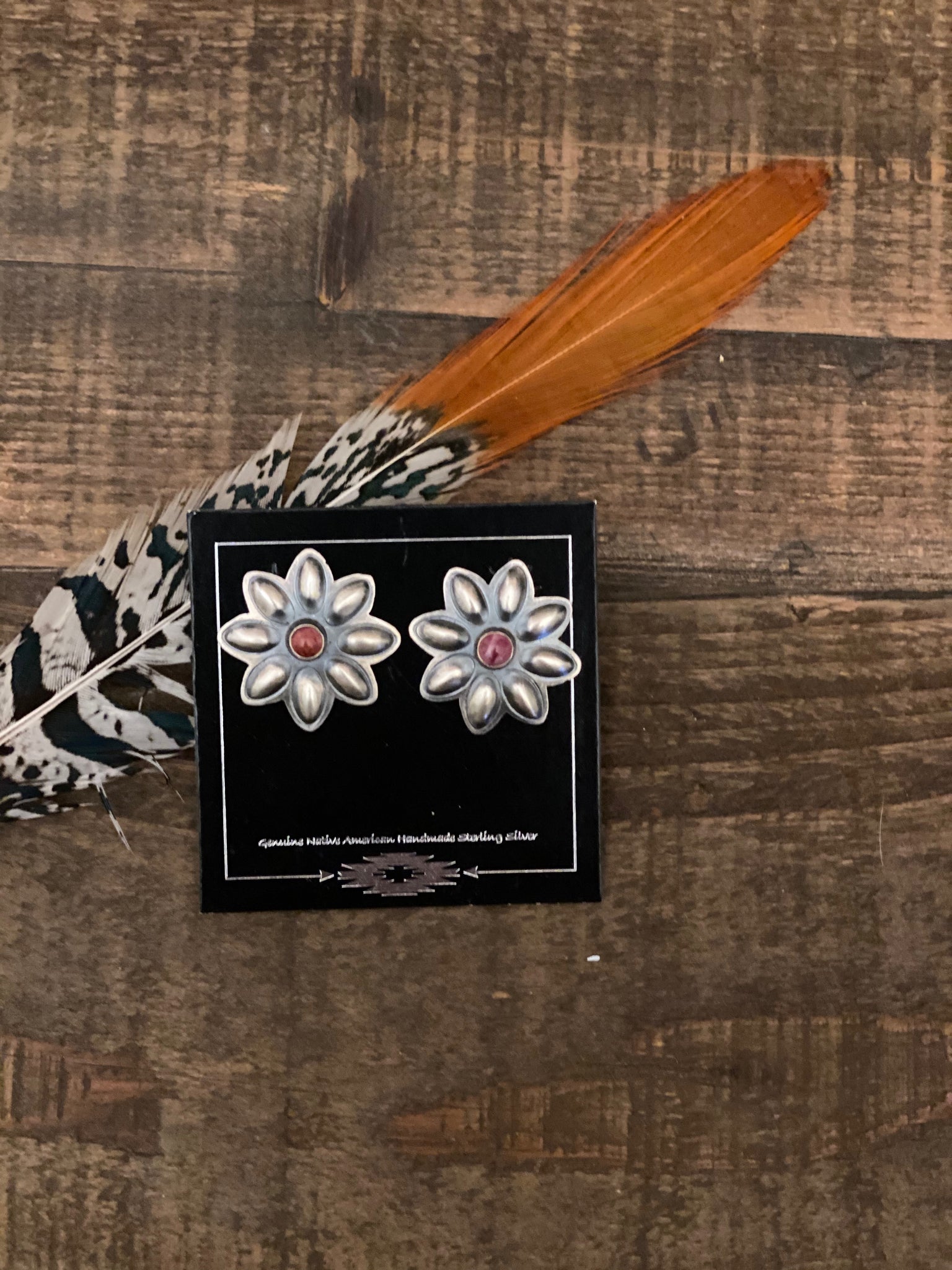 The Sunburst Studs || Spiny Oyster