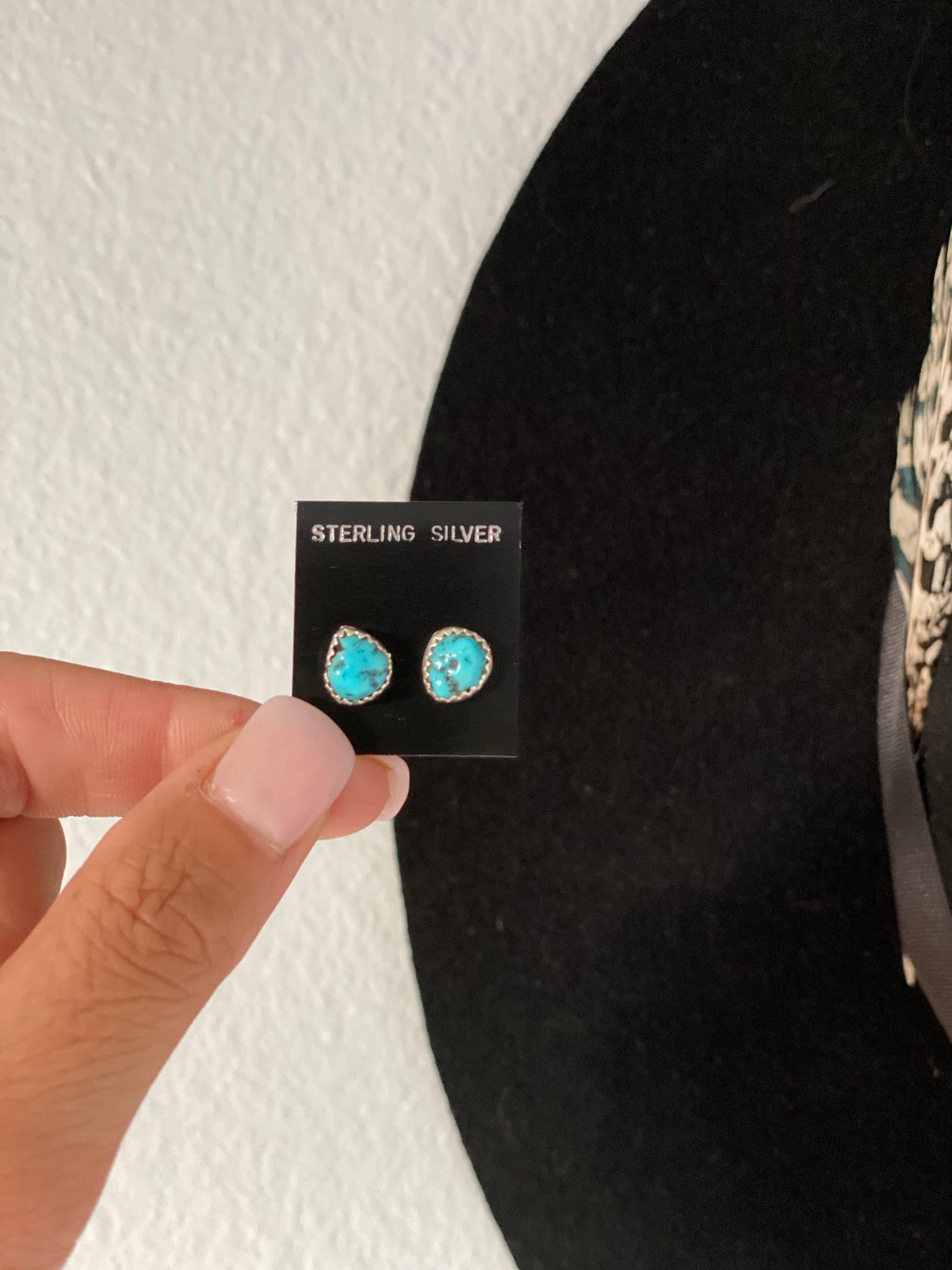 The Taylor Stud || Turquoise